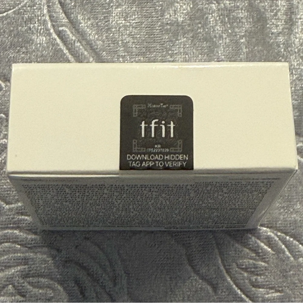 New Sealed Korean TFIT Cover Up Pro Concealer 04 Dark